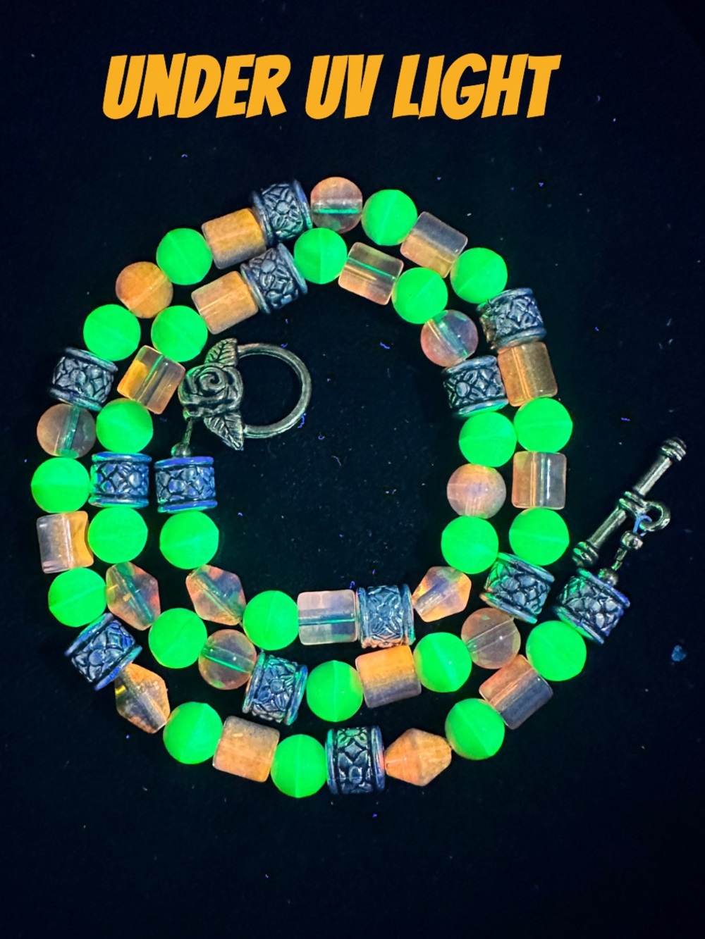 Vtg: Pastel Pink & Green Glass (Uranium) Necklace